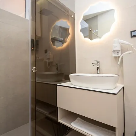 Bella Suites - Garage Parking-Additional Payment-2Min From Apartments Sarajevo Exterior photo