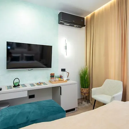 Bella Suites - Garage Parking-Additional Payment-2Min From Apartments Sarajevo Exterior photo