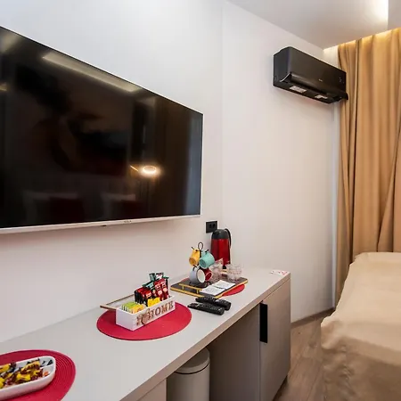 Bella Suites - Garage Parking-Additional Payment-2Min From Apartments Sarajevo Exterior photo